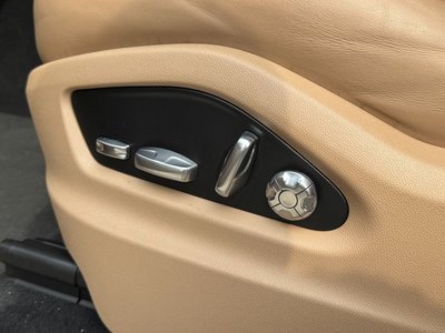 PORSCHE CAYENNE - 10