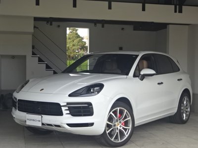 PORSCHE CAYENNE - 4