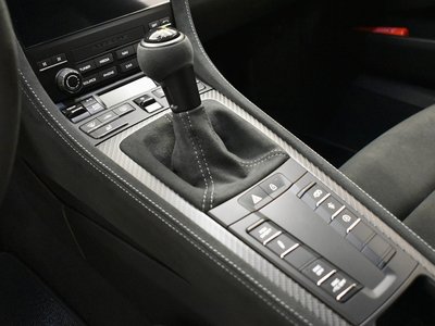 2025 Porsche 718 SPYDER — миниатюра 46