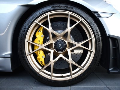 2025 Porsche 718 SPYDER — миниатюра 16