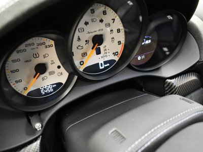 2025 Porsche 718 SPYDER — миниатюра 43