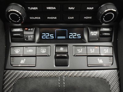2025 Porsche 718 SPYDER — миниатюра 47