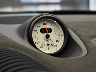 2025 Porsche 718 SPYDER — миниатюра 45