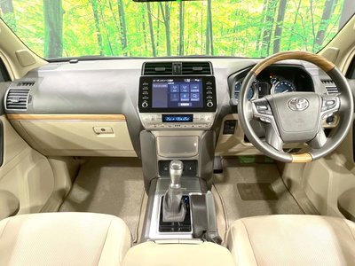 2023 Toyota LAND CRUISER PRADO 照片 2