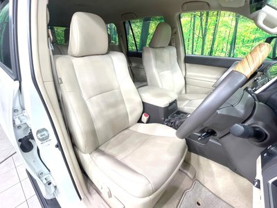 2023 Toyota LAND CRUISER PRADO 照片 9
