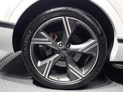 صورة 6 لـ 2025 Genesis GV80