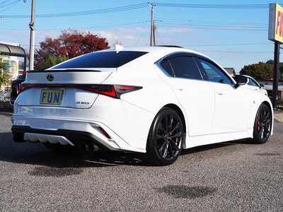 LEXUS IS - 5