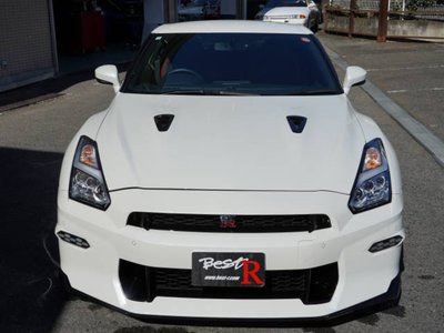 NISSAN GT-R - 9