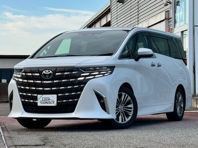 2023 Toyota ALPHARD photo 1