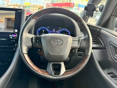 2023 Toyota ALPHARD thumbnail 27