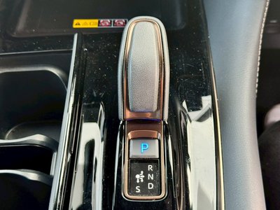 2023 Toyota ALPHARD thumbnail 32