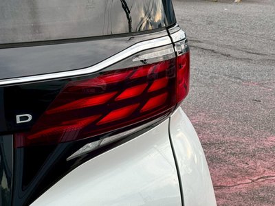 2023 Toyota ALPHARD thumbnail 13