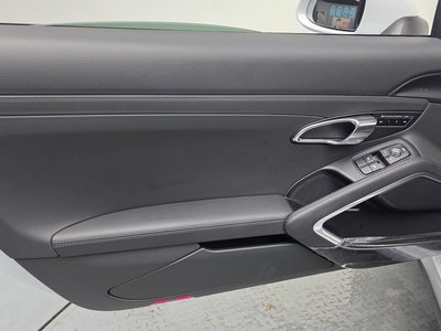 2017 Porsche 911 — миниатюра 14