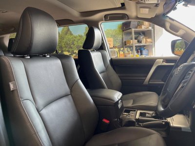 TOYOTA LAND CRUISER PRADO - 9