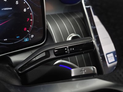 MERCEDES-BENZ GLC - 9