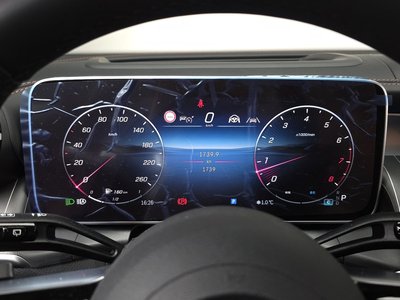 MERCEDES-BENZ GLC - 8