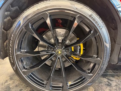 صورة مصغرة 32 لـ 2019 Lamborghini URUS