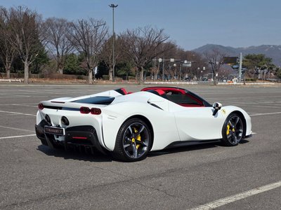 FERRARI SF90 SPIDER - 5