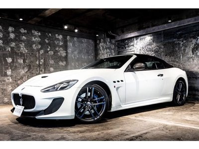 MASERATI GRANCABRIO - 6