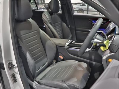 صورة مصغرة 17 لـ 2025 Mercedes-BENZ GLC