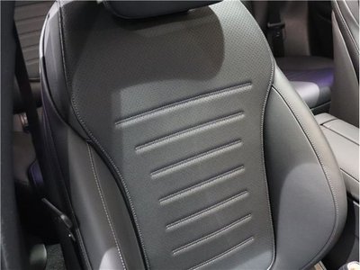 صورة مصغرة 18 لـ 2025 Mercedes-BENZ GLC