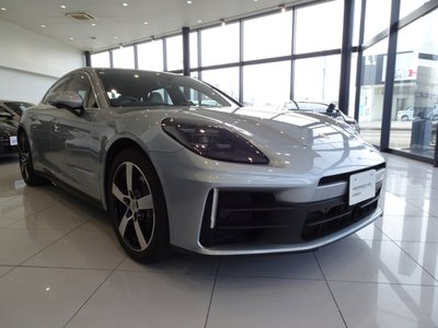 PORSCHE PANAMERA - 2