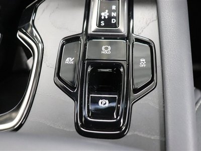 صورة مصغرة 35 لـ 2024 Lexus RX