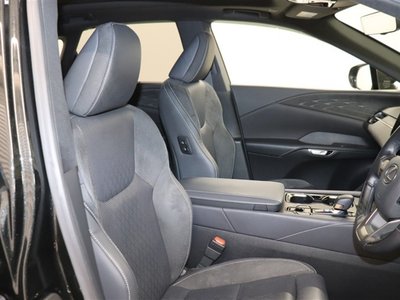 صورة مصغرة 19 لـ 2024 Lexus RX