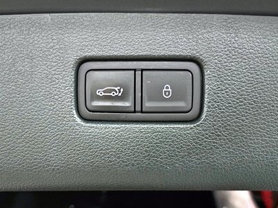 2024 Genesis GV80 — миниатюра 17