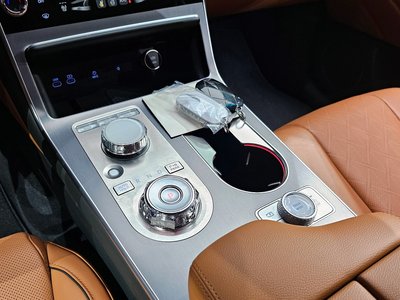 GENESIS GV80 - 9