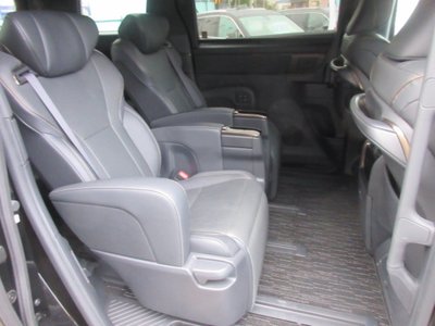 2024 Toyota ALPHARD — миниатюра 24