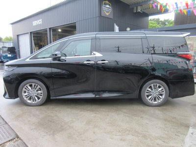 2024 Toyota ALPHARD — миниатюра 32