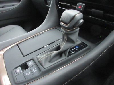 2024 Toyota ALPHARD — миниатюра 64