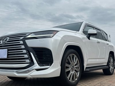 LEXUS LX - 3