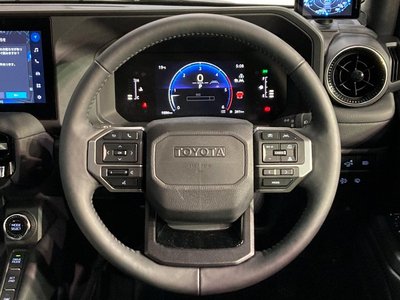 TOYOTA LAND CRUISER 250 - 7