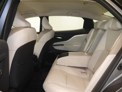 صورة مصغرة 13 لـ 2023 Toyota CROWN CROSSOVER