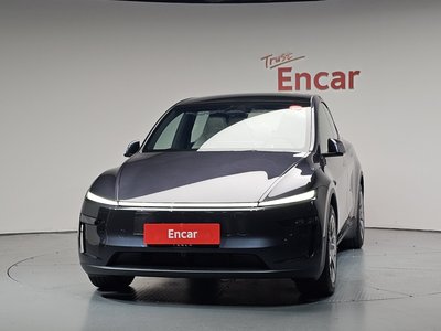TESLA MODEL Y - 2