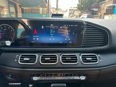 MERCEDES-BENZ GLS - 5