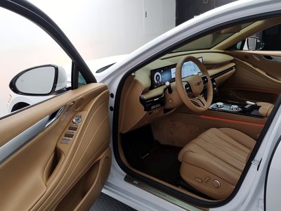 GENESIS G80 (RG3) - 10