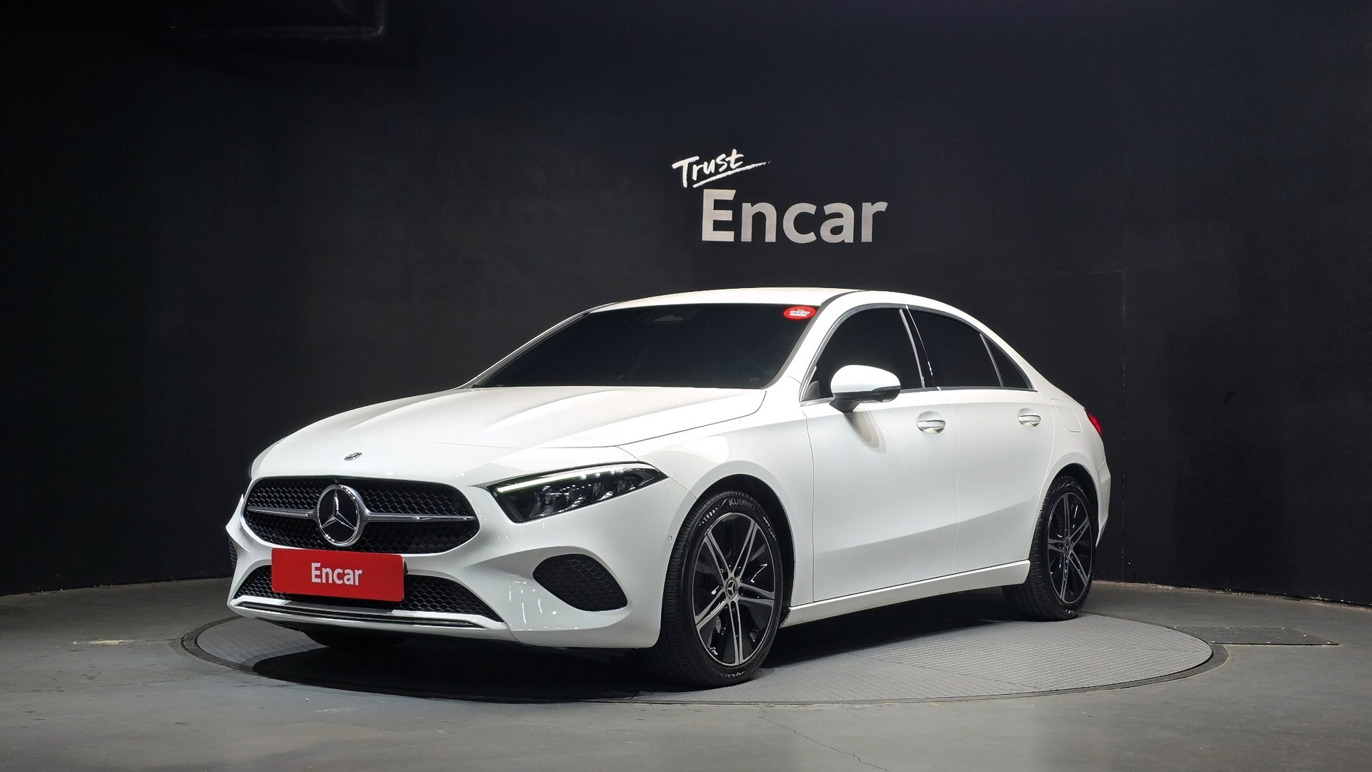 MERCEDES-BENZ A-CLASS - View 1