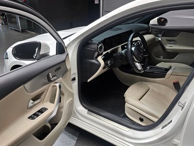 MERCEDES-BENZ A-CLASS - 10