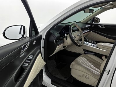 GENESIS GV80 - 10