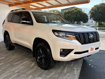 TOYOTA LAND CRUISER PRADO - 8