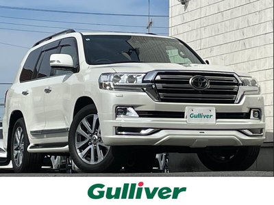 TOYOTA LAND CRUISER 200 - 1