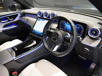 2025 Mercedes-BENZ GLC 缩略图 48