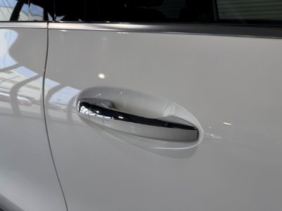 صورة 15 لـ 2025 Mercedes-BENZ EQA