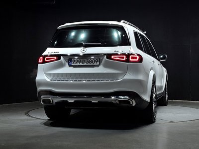 MERCEDES-BENZ GLS - 3