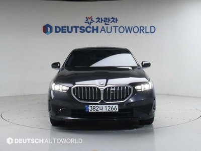 BMW 5 SERIES - 2