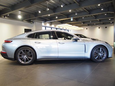 PORSCHE PANAMERA - 7