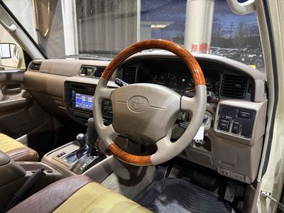 TOYOTA LAND CRUISER 80 - 5